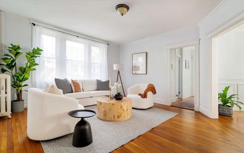 apt-1-24 Summit Ave, Brookline, MA, 02446-2376 | Card Image