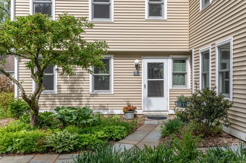 apt-2f-87 Canaan Rd, Salisbury, CT, 06068-1625 | Card Image