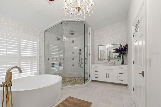 2819 Safe Harbor Dr, House other with 4 bedrooms, 5 bathrooms and null parking in Tampa FL | Image 55