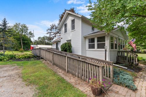 216 Spink St, Hanover, MI, 49241-9304 | Card Image