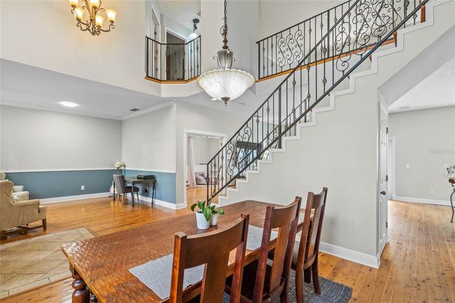Formal Living Room/Entry Way | Image 5