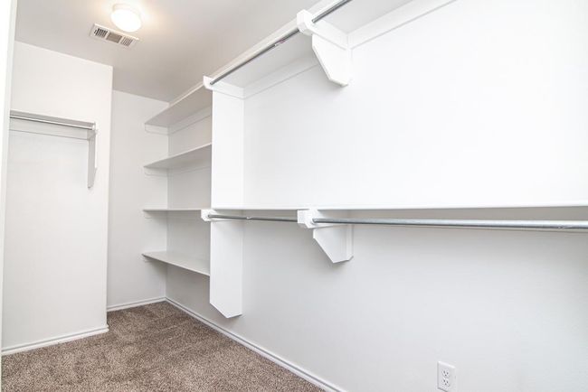 6711 Boot Dr, House other with 3 bedrooms, 2 bathrooms and 2 parking in Midland TX | Image 12