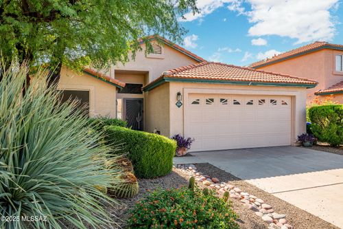 12324 N Mesquite Crest Way, Oro Valley, AZ, 85755 | Card Image