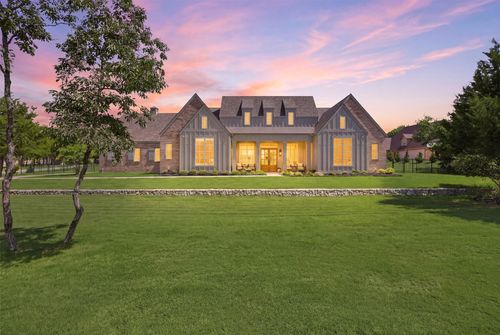 425 Abagail Ln, Van Alstyne, TX, 75495-3089 | Card Image