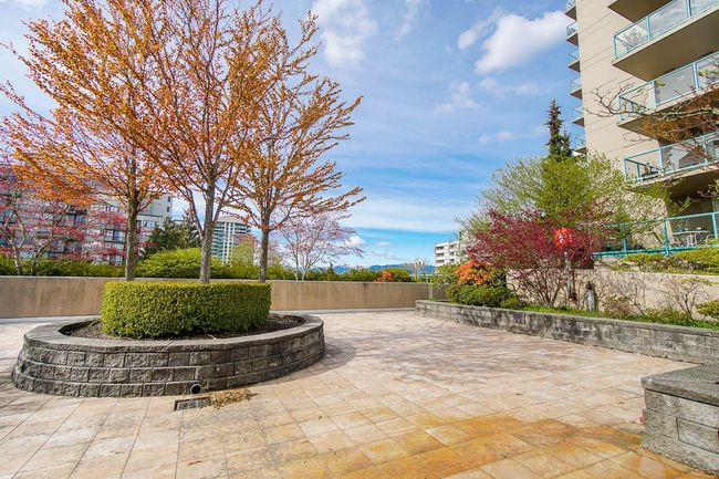 2203 - 612 Sixth Street, Condo with 2 bedrooms, 2 bathrooms and 2 parking in New Westminster BC | Image 39