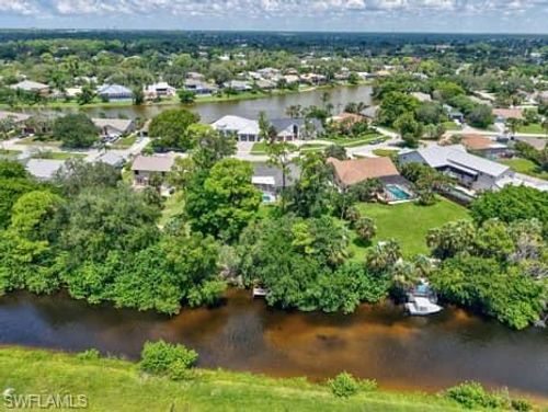 124 Sharwood Dr, NAPLES, FL, 34110 | Card Image
