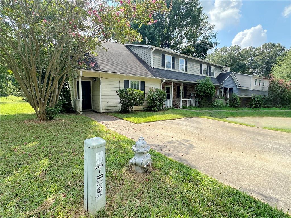 Lakeview Ct, Austell, GA 30106