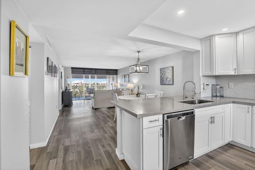 apt-802b-3910 Inverrary Blvd, Lauderhill, FL, 33319-4332 | Card Image