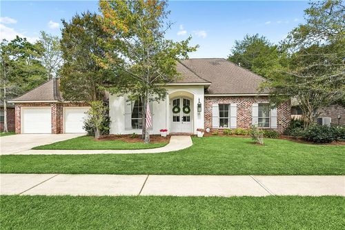 786 Claire Dr, Mandeville, LA, 70471-2861 | Card Image