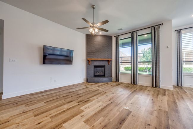 914 Songbird Ln, House other with 3 bedrooms, 3 bathrooms and null parking in Sherman TX | Image 6