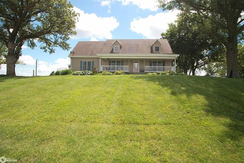 2744 250th St, Clarinda, IA, 51632-4525 | Card Image