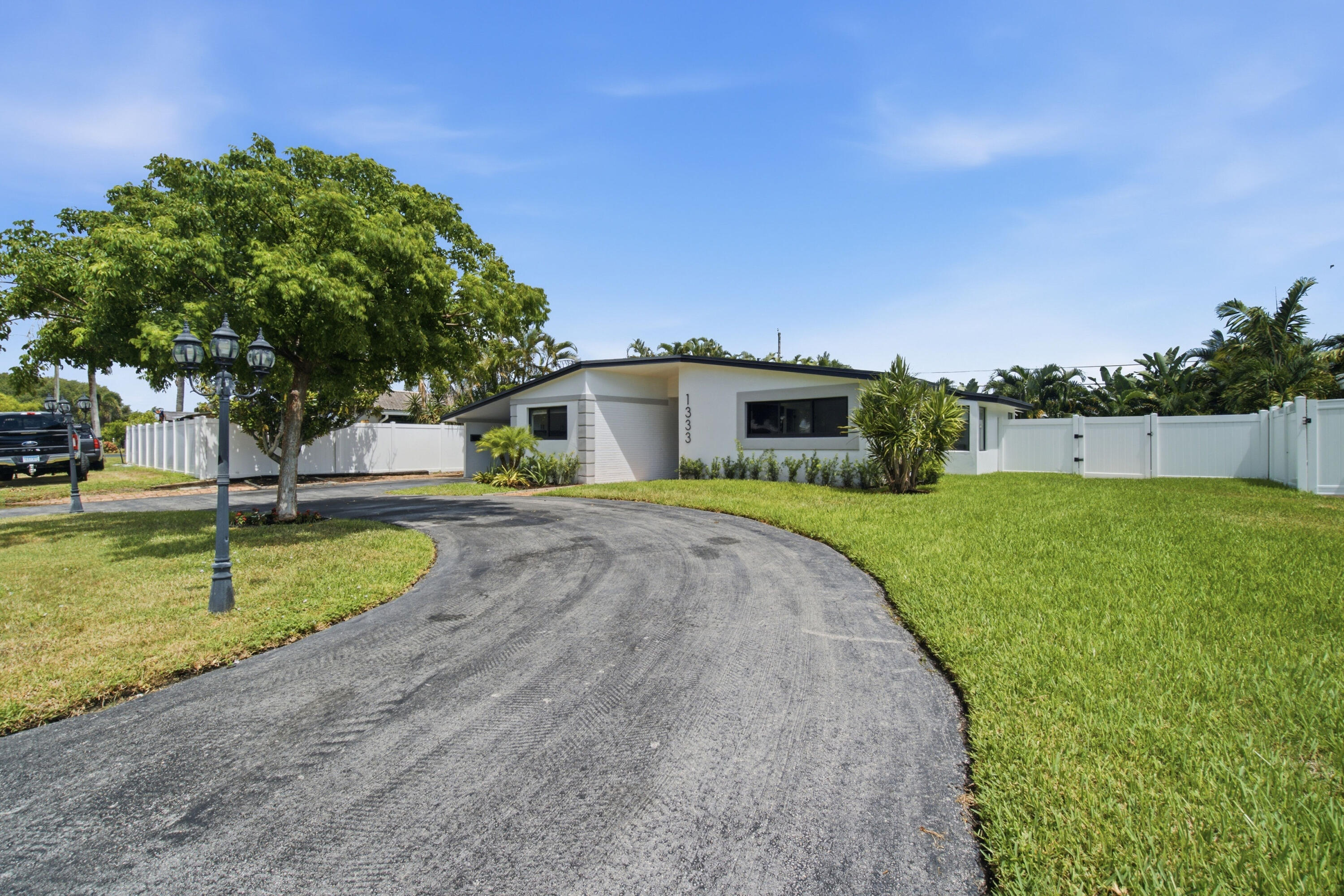 Residential in Deerfield Beach 3
