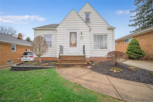 3023 Standish Avenue, Parma, OH, 44134 | Card Image