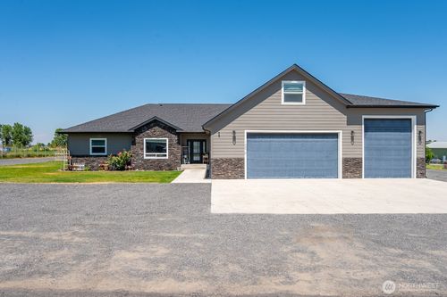 10316 Road 5.9 Ne, Moses Lake, WA, 98837-9386 | Card Image