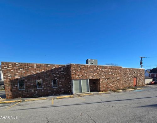 1414 4th St, Altoona, PA, 16601-4959 | Card Image