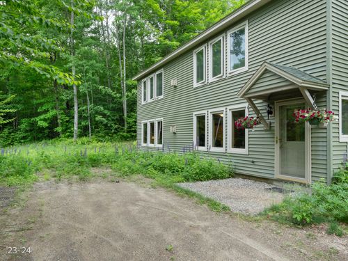 29 Emerson Road, Hanover, ME, 04237 | Card Image