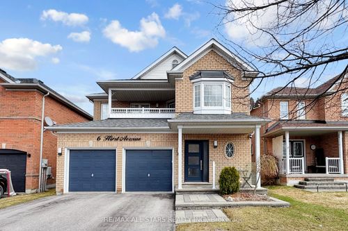 6 Hirst Ave, Keswick, ON, L4P4E6 | Card Image