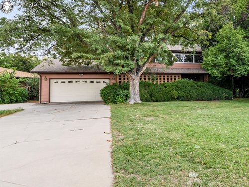 24 Robertson Rd, Pueblo, CO, 81001-1770 | Card Image
