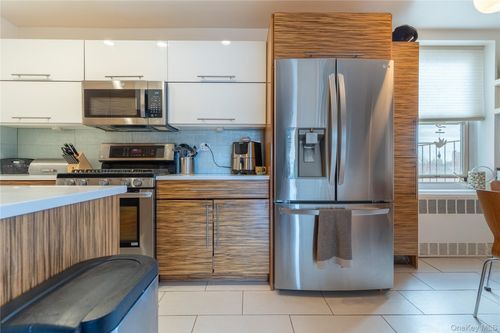 apt-6e-211-10 18th Ave, Bayside, NY, 11360-1505 | Card Image