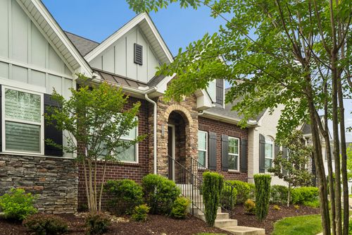 2009 Moultrie Cir, Franklin, TN, 37064-1881 | Card Image
