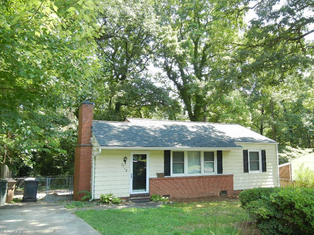 Rockwood Rd, Greensboro, NC 27408