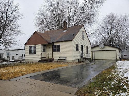 110 N Maple Street, Black Creek, WI, 54106 | Card Image