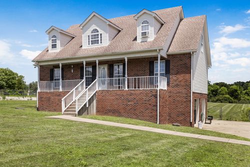 1358 Jason Cir, Ashland City, TN, 37015-4576 | Card Image