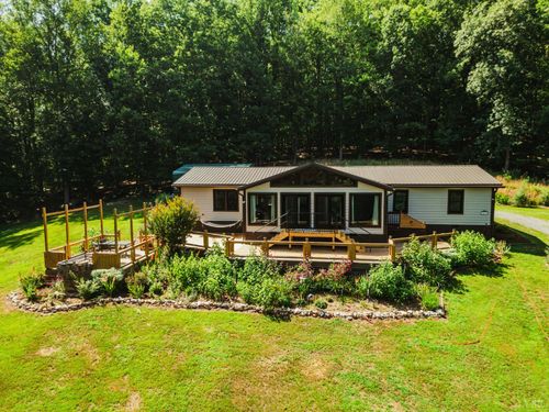 1019 Wagon Trail Rd, Monroe, VA, 24574-2622 | Card Image
