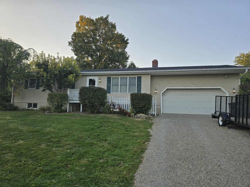 6355 Brentcrest Dr, Nashport, OH, 43830-9509 | Card Image