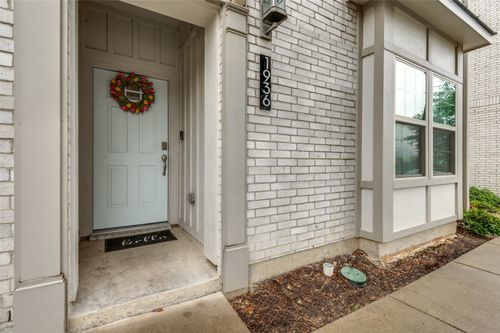 1936 Chieftain Ln, Arlington, TX, 76010-2115 | Card Image