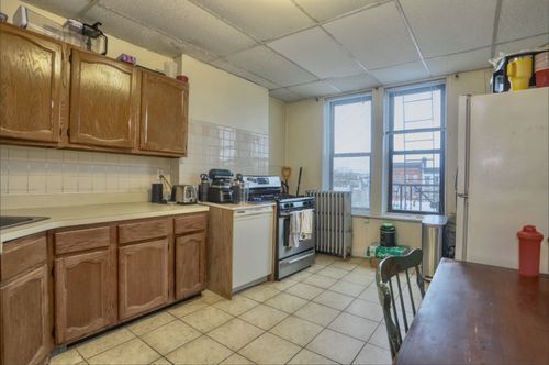 apt-4-205 3rd St, Hoboken, NJ, 07030-3864 | Card Image