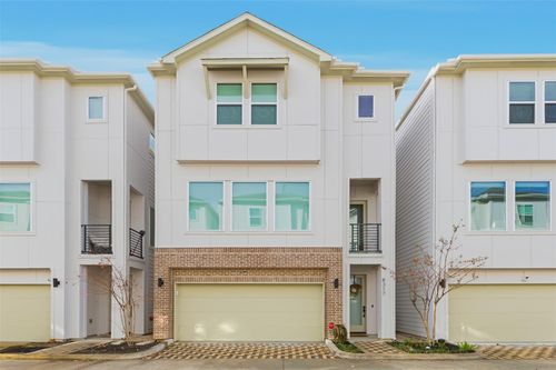 8317 Brecha Ln, Houston, TX, 77055-1371 | Card Image