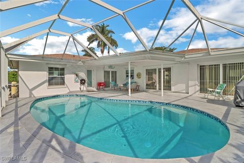 4556 Lakewood Blvd, NAPLES, FL, 34112-5264 | Card Image