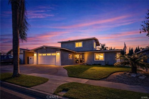 10661 Ritter St, Cypress, CA, 90630-4945 | Card Image