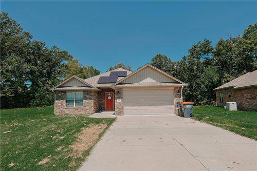 804 Pittsburg Ave, Russellville, AR, 72802-2440 | Card Image
