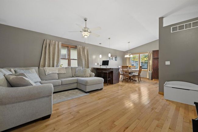 940 Rhyners Ln, House other with 3 bedrooms, 2 bathrooms and null parking in Twin Lakes WI | Image 13