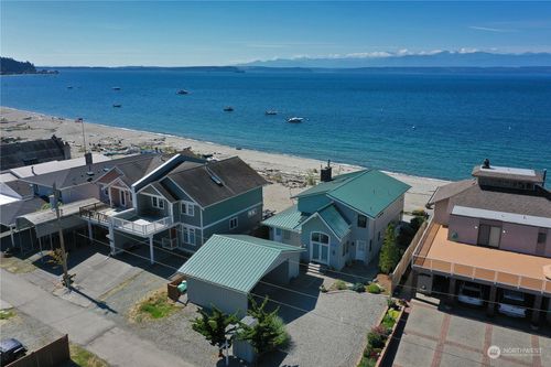 5962 Cedar St, Freeland, WA, 98249-9637 | Card Image
