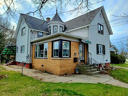 1420 Hawthorne Ave, Two Rivers, WI, 54241-2857 | Card Image