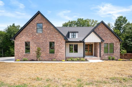 98 Maple Dr, Woodbury, TN, 37190-1696 | Card Image
