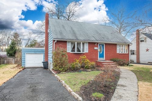 23 Sunnie Ter, West Caldwell, NJ, 07006-8125 | Card Image