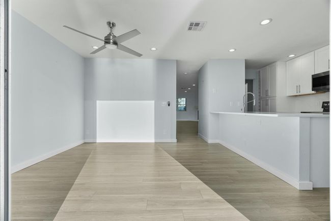 210 Ocean Dunes Cir, Condo with 3 bedrooms, 3 bathrooms and null parking in Jupiter FL | Image 19