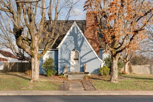 327 Portland Blvd, Portland, TN, 37148-1223 | Card Image