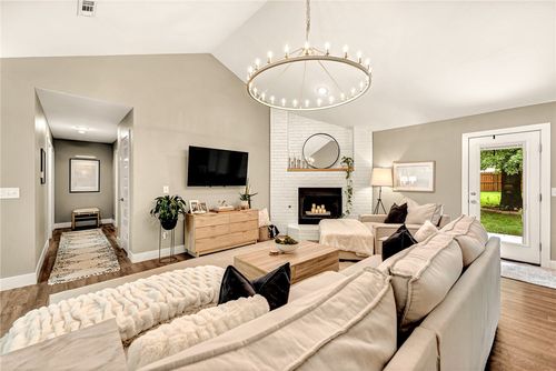1314 N Fieldstone Avenue, Fayetteville, AR, 72704 | Card Image