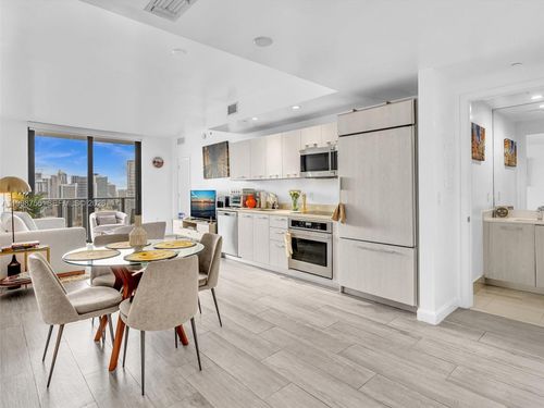 apt-3609-45 Sw 9th St, Miami, FL, 33130-3984 | Card Image