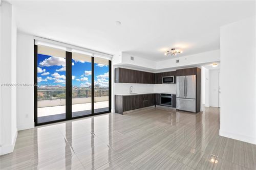 unit-817-2960 Ne 207th St, Aventura, FL, 33180-1452 | Card Image