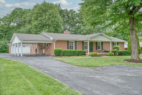 886 Fairground St, Cookeville, TN, 38501-3883 | Card Image