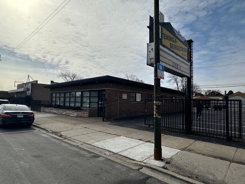 8544 S Ashland Ave, CHICAGO, IL, 60620-4709 | Card Image