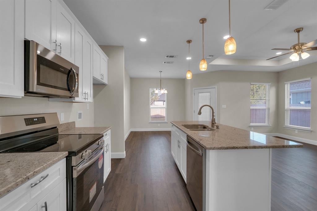 Creekview Dr, Granbury, TX 76048