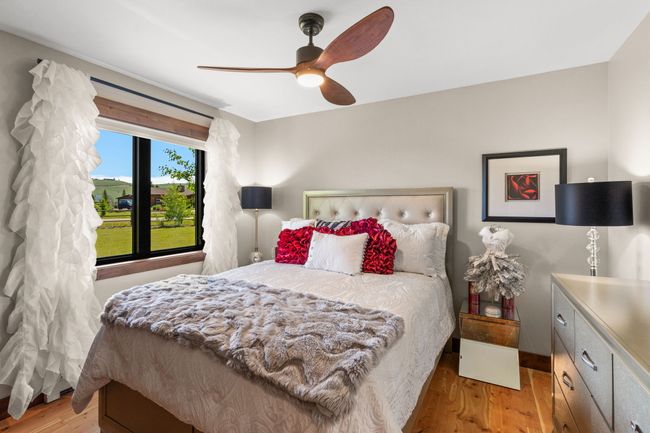 100 N Low Bench Rd, House other with 3 bedrooms, 2 bathrooms and null parking in Gallatin Gateway MT | Image 21