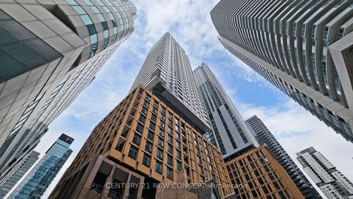 3411-8 Widmer St, Toronto, ON, M5V0W6 | Card Image